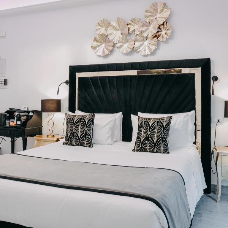 Imperial Rhome Guest House - Queen Room with Spa Bath - 4