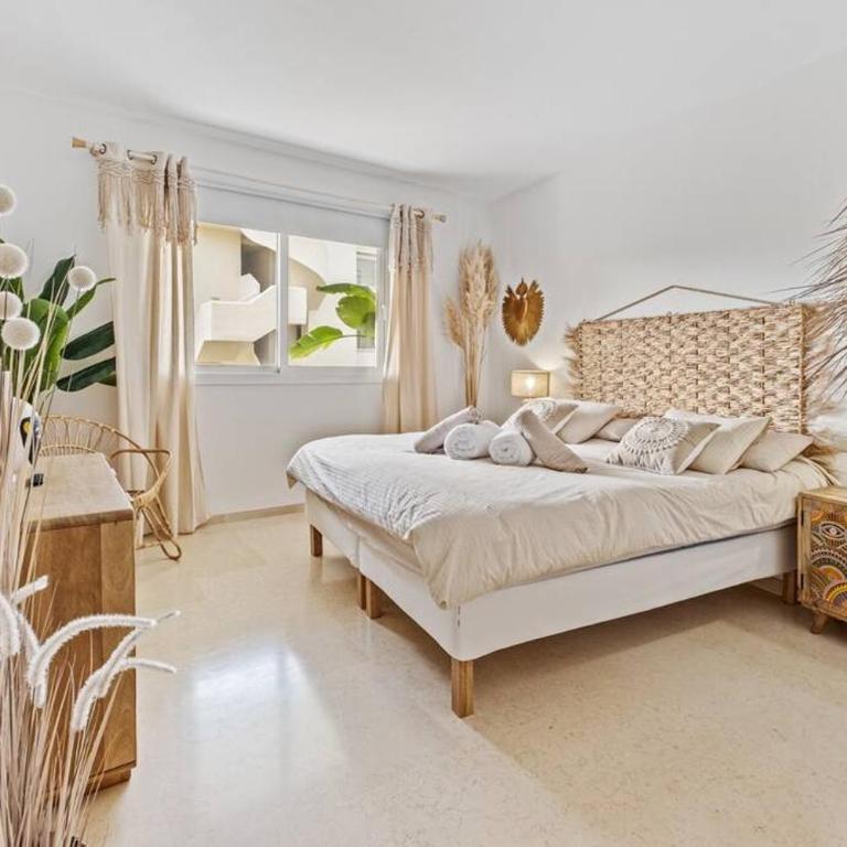 Standing apartment in Marbella - Two-Bedroom Apartment - 13