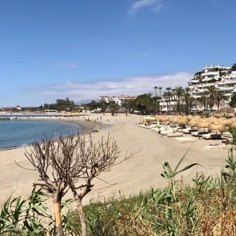 Luxury Villa with Jacuzzis near Puerto Banús - Villa - 57
