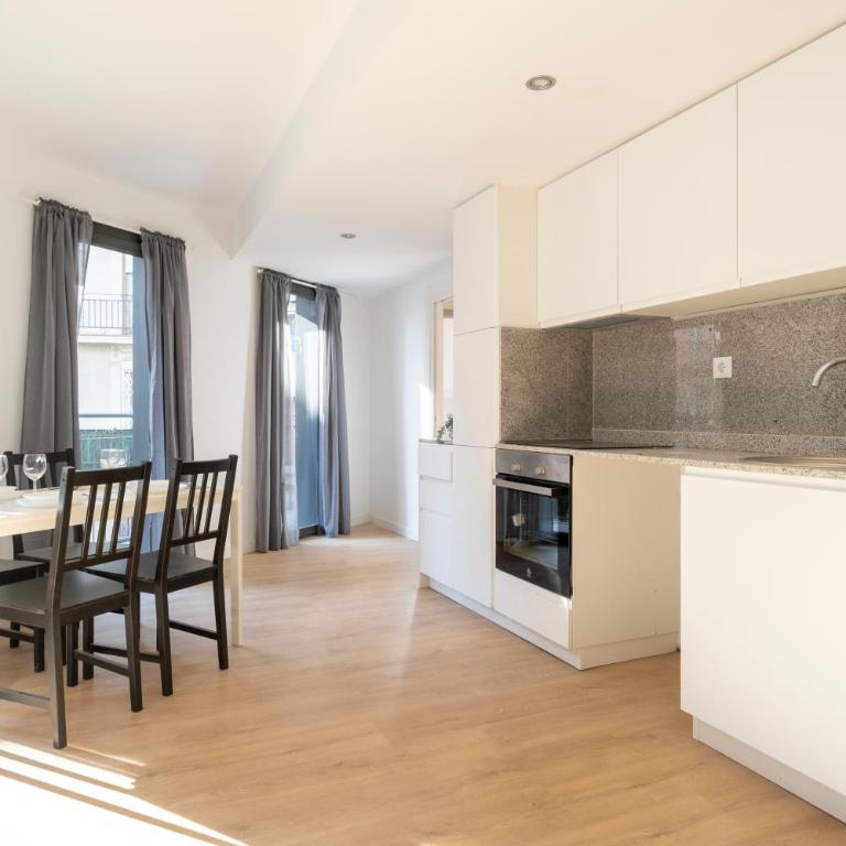 StayCampNou 3BR With Balcony - Apartamento de 3 dormitorios - 3