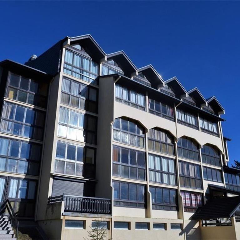 Charmant 2 pièces cabine au centre de Font-Romeu, parking inclus - Appartement 1 Chambre - 10