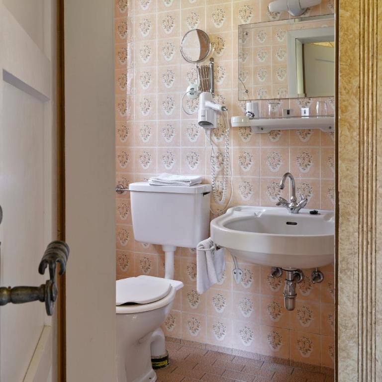 Hotel Harrida - Doppelzimmer mit Balkon - 13