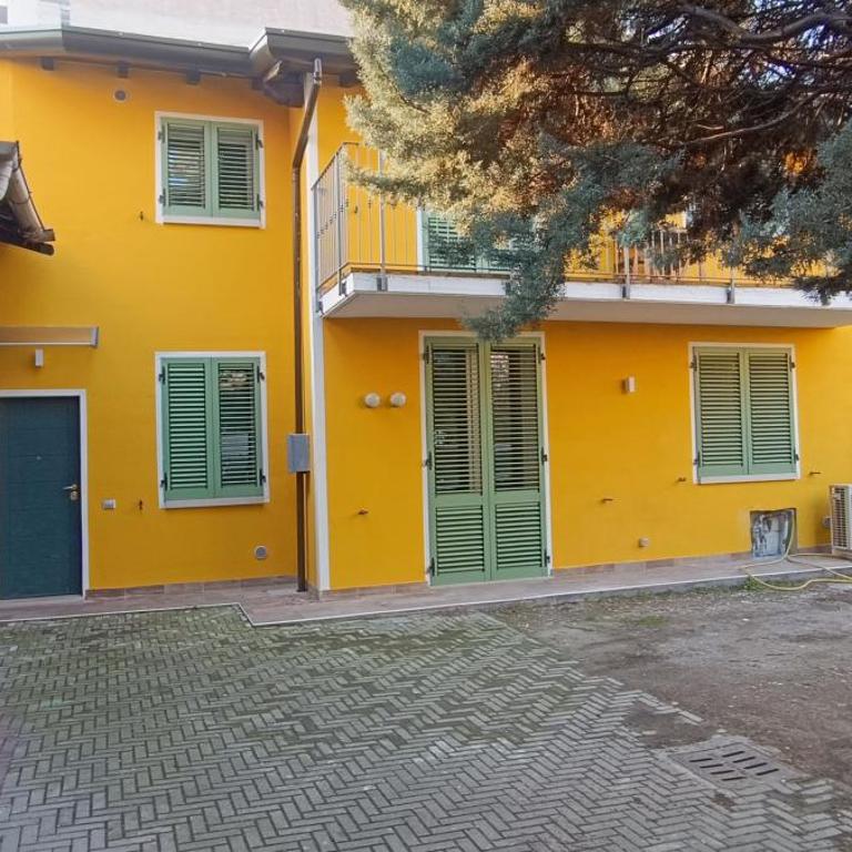 Un angolo a Milano... - Camera Matrimoniale/Doppia con Letti Singoli con Letto Supplementare - 3