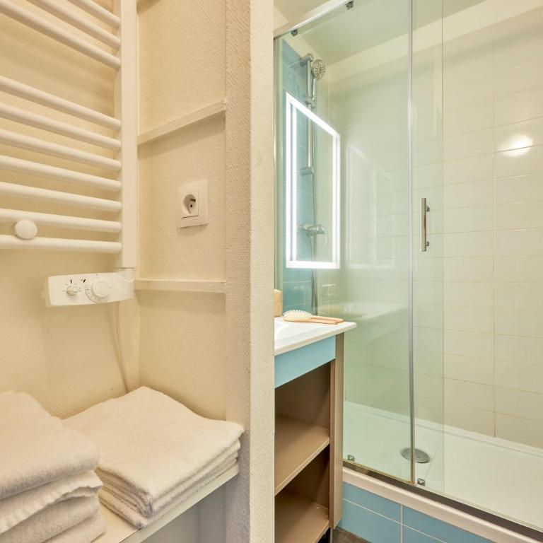 Résidence Pierre & Vacances Les Tamaris - Superior Studio with Sleeping Alcove and Balcony (4 People) - 7