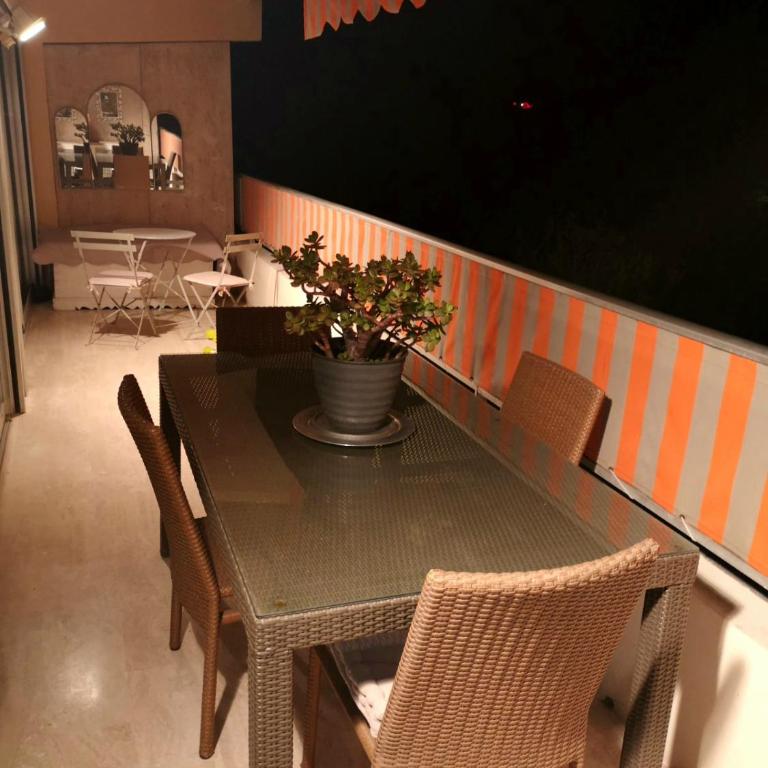 Charmant T2 de vacances, Antibes - Apartment mit 1 Schlafzimmer - 20