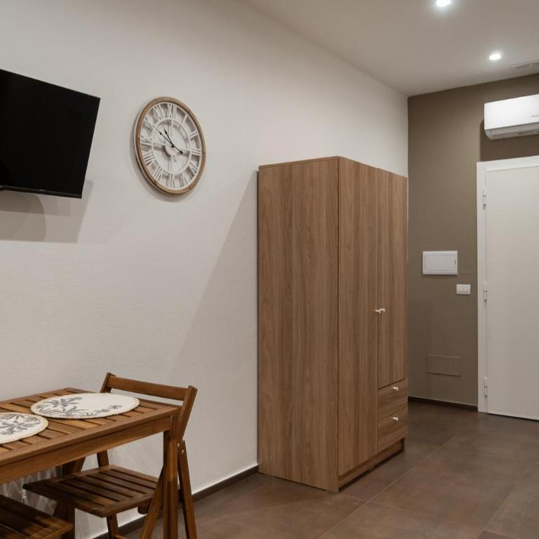 suite 18 luxury apartments - Junior Suite - 12
