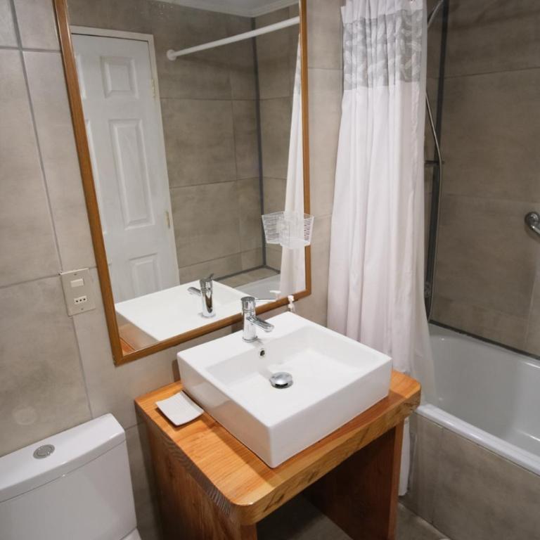 Casa de Noah Bed & Breakfast - Habitación Doble con baño privado - 5
