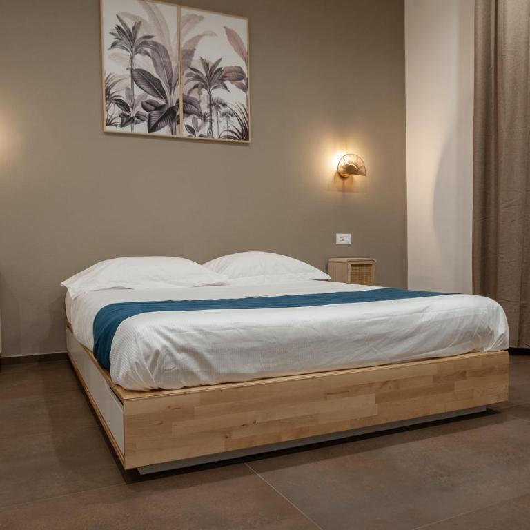 suite 18 luxury apartments - Double Room with Balcony - 18