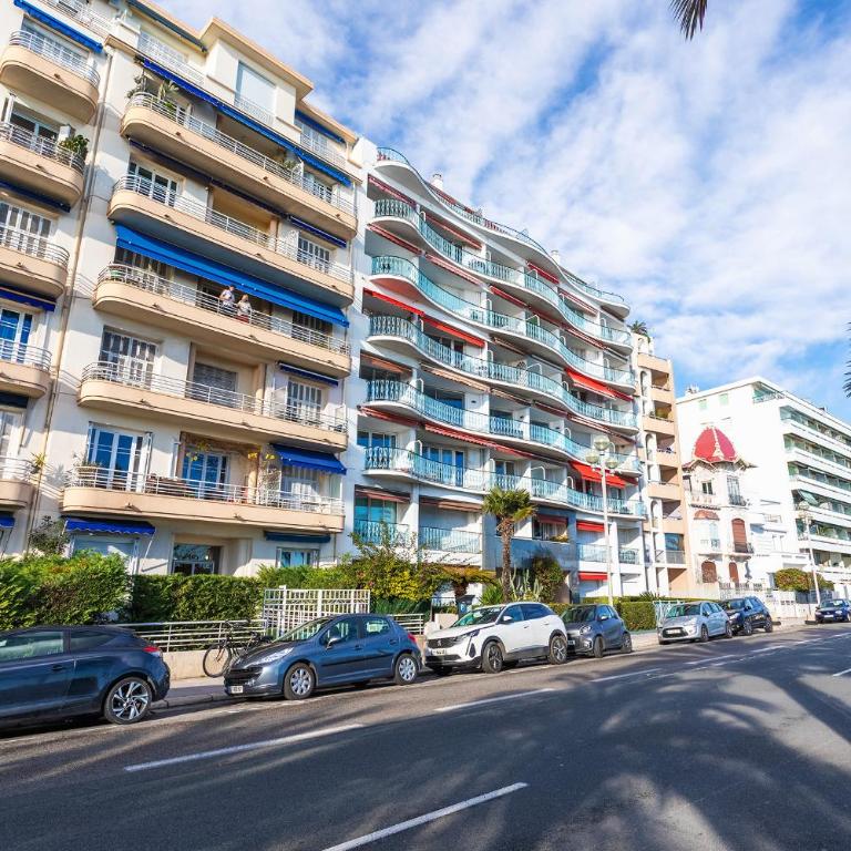 BAMBOO PLAGE AP4220 by Riviera Holiday Homes - Appartement - Vue sur Mer - 24