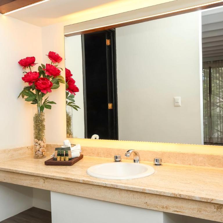 Hotel Boutique Naura Centro - Suite con cama extragrande - 6