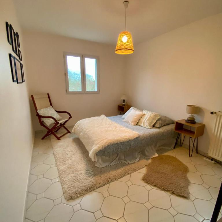 La maison de Carla - Five-Bedroom House - 21