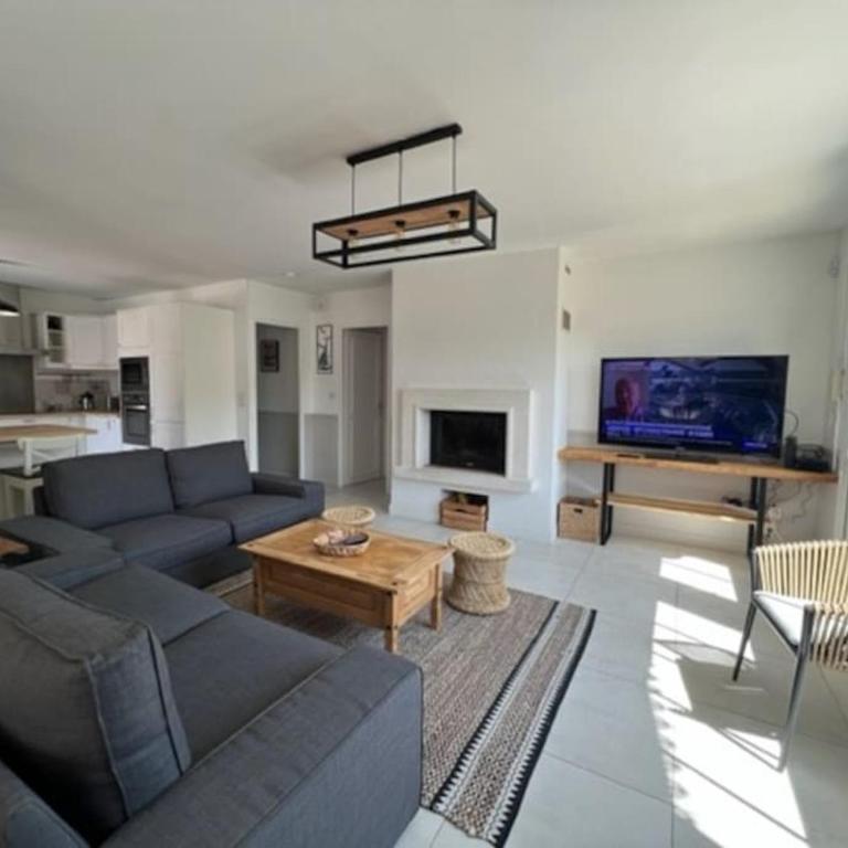 Maison moderne avec piscine - Villa - 17