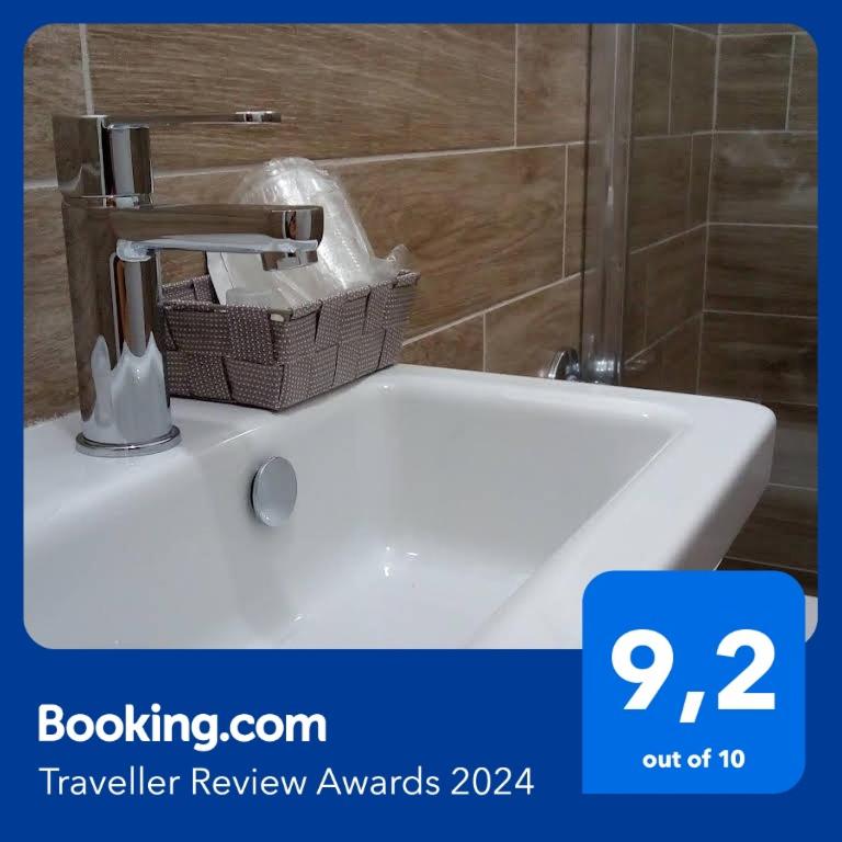 Hotel Carmen Viserba - Double or Twin Room with Bathroom - 16