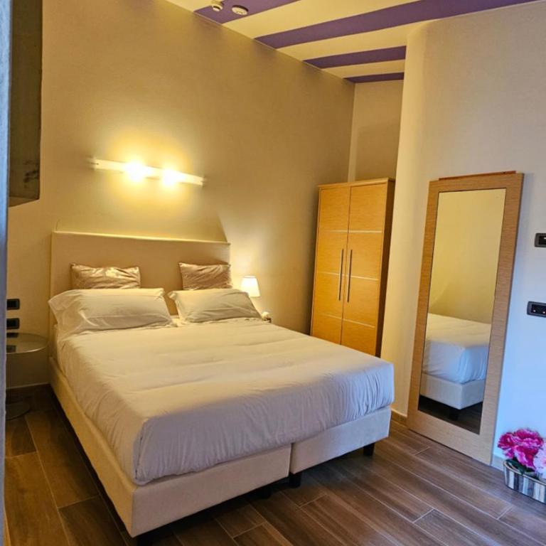 Select Executive Residence - Standard Double Room - 1
