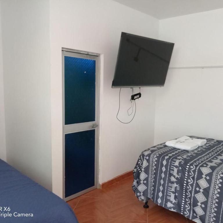 Hospedaje Pinos del Mar - Twin Room with Pool View - 6