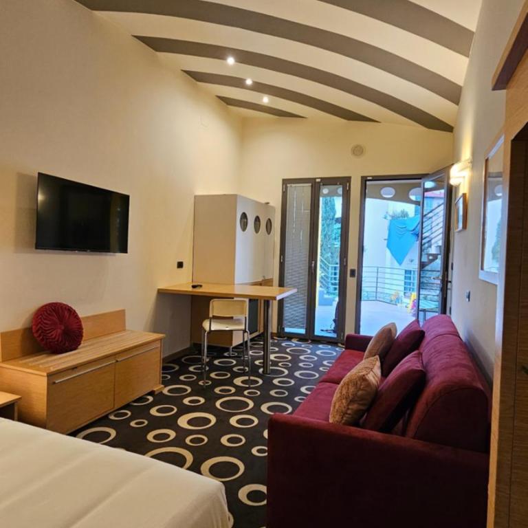 Select Executive Residence - Superior Double Room - 5