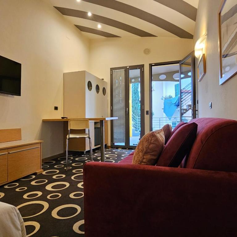 Select Executive Residence - Superior Double Room - 4