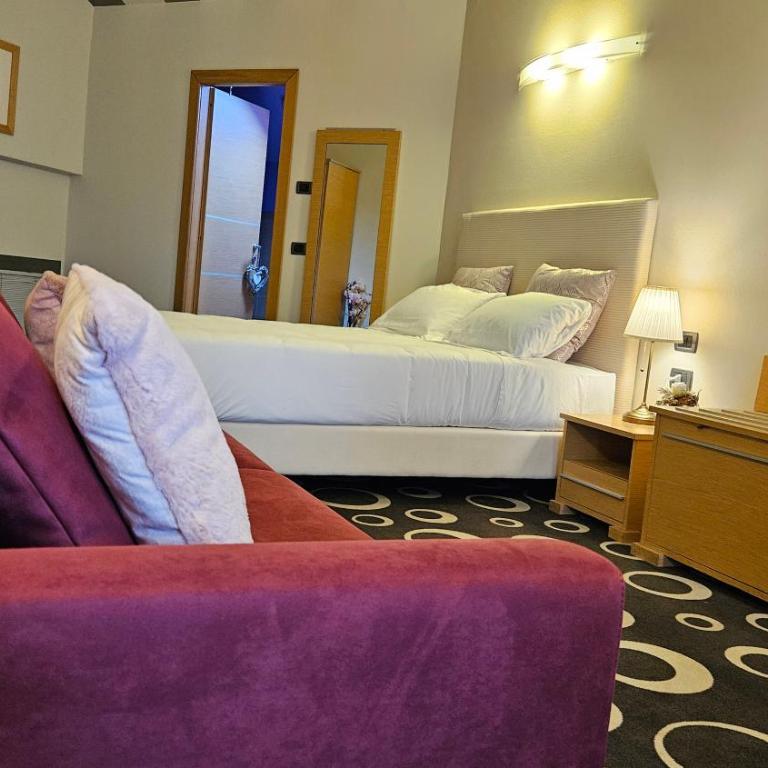 Select Executive Residence - Superior Double Room - 6