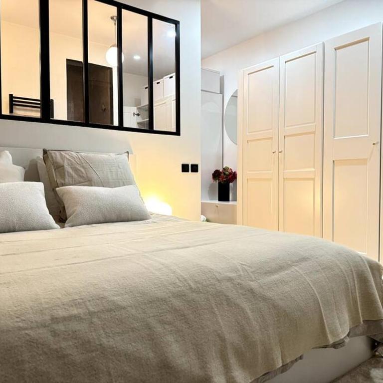 Acogedor apartamento en el centro de París. - One-Bedroom Apartment - 11