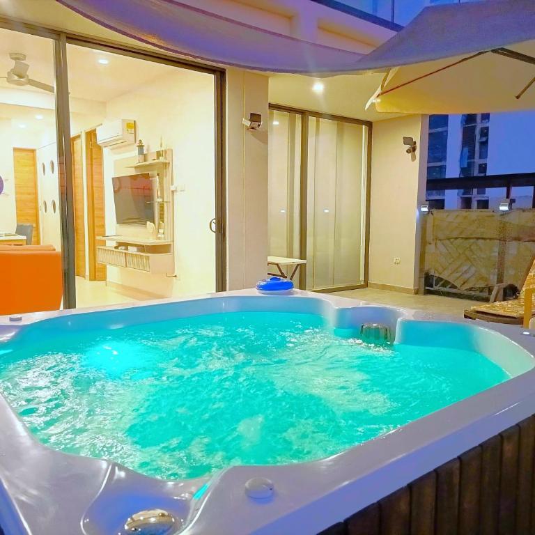 Apartasuites Salinas del Mar By BB - Suite con bañera de hidromasaje - 1