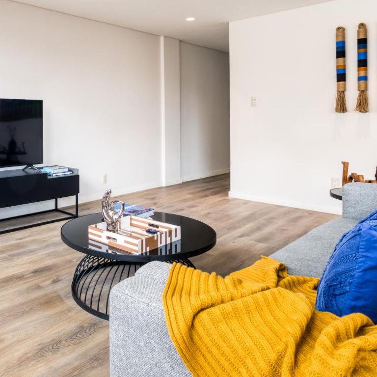 ULIV Apartments Polanco - Stylish Three-Bedroom Apartment - 9