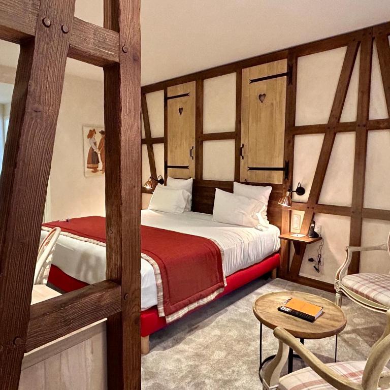 Hotel Beaucour - Chambre de Charme avec Douche ou Baignoire Balnéo - 6