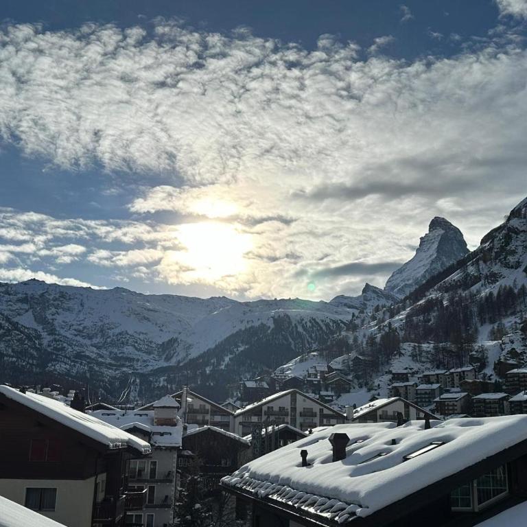 Mirabeau Etoile - Junior Suite Etoile mit Blick auf das Matterhorn - 9