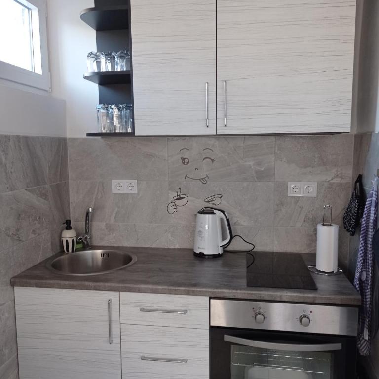 Apartman Sunce - One-Bedroom Apartment - 3