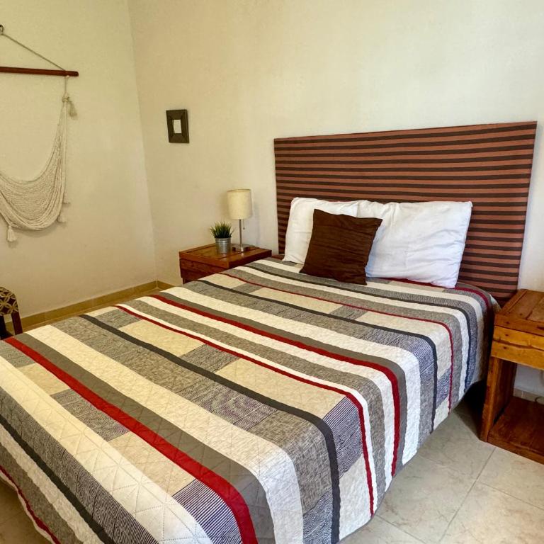 Casa Ceiba - Three-Bedroom House - 11