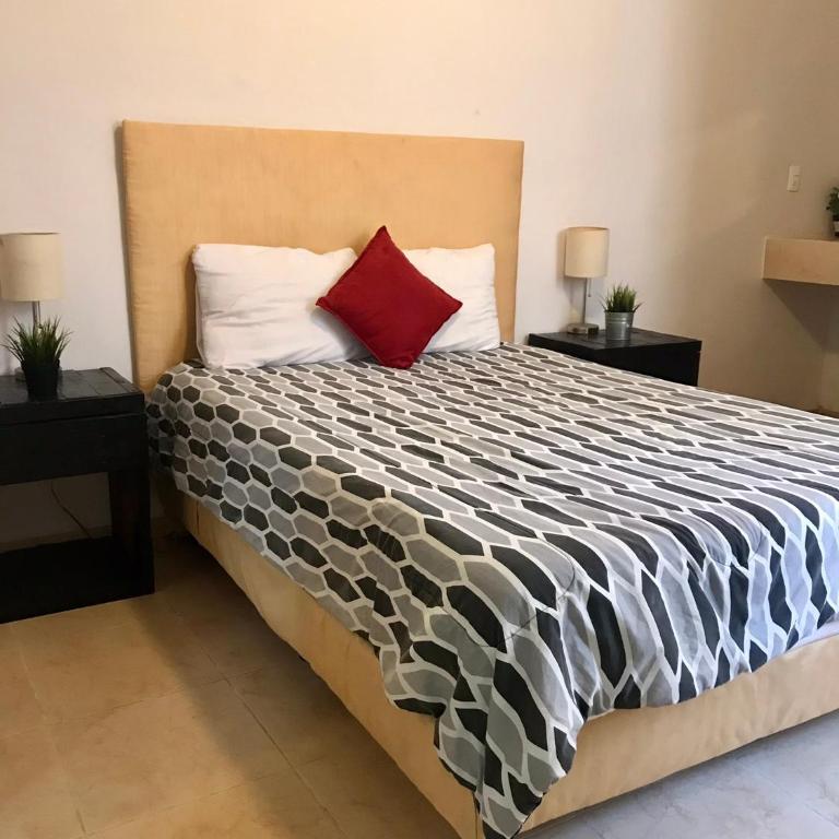 Casa Ceiba - Three-Bedroom House - 9