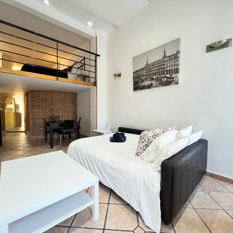 Loft Plaza Mayor 2 Temporal - Apartment with Terrace - 40