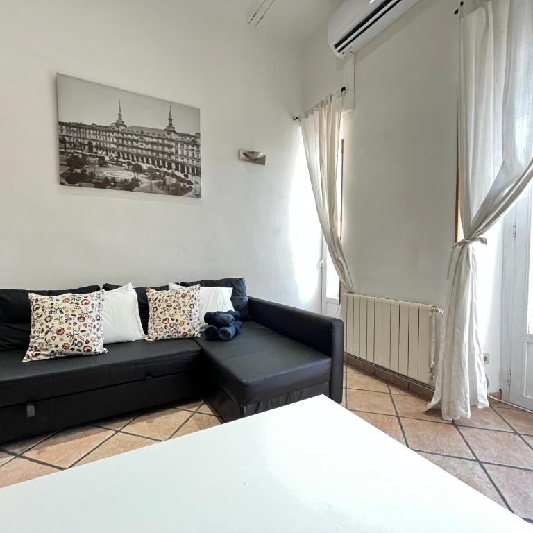 Loft Plaza Mayor 2 Temporal - Apartment with Terrace - 52