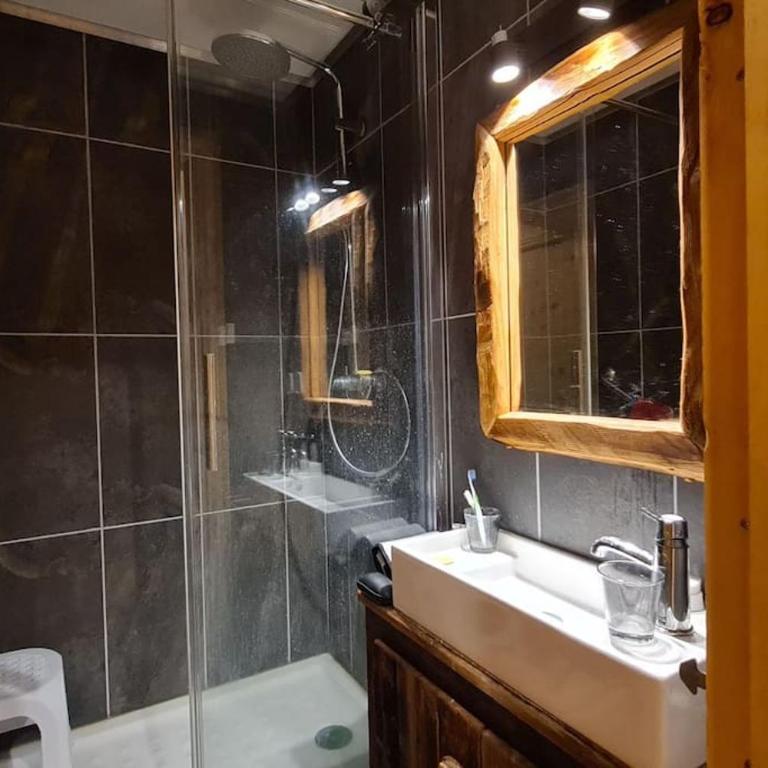 Très bel appartement au coeur du Parc naturel du Queyras - Aiguilles - Appartement 4 Chambres - 14