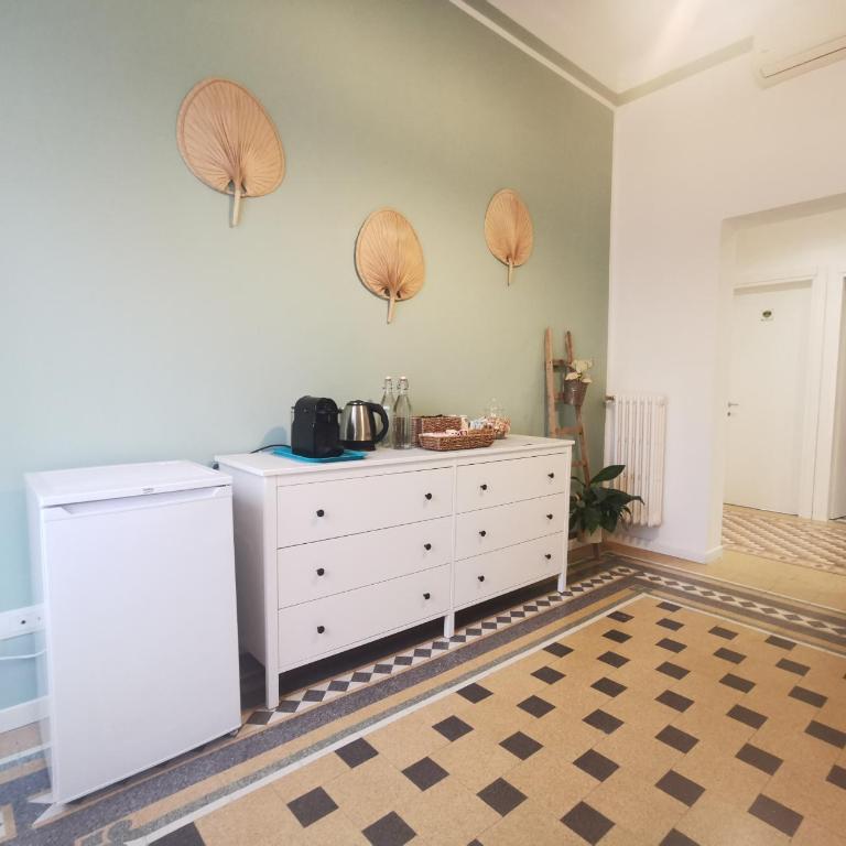 GIALLA Ridi Che Ti Passa - Camera Matrimoniale con Bagno Privato Esterno - 18