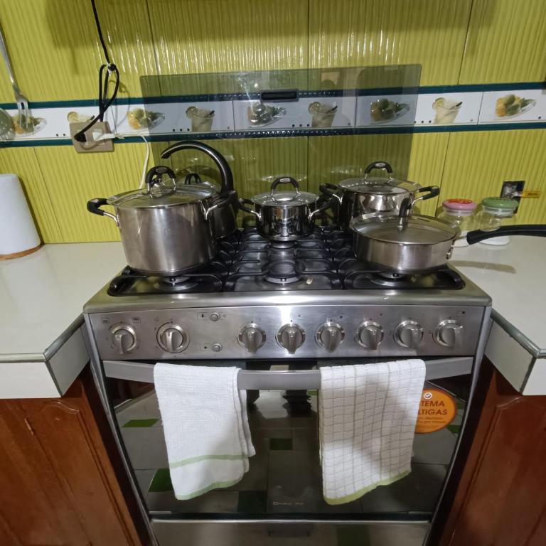 Solo Familias al cambio paralelo - Apartment - 54