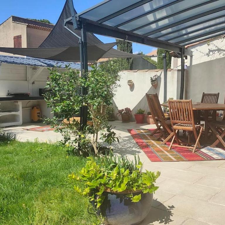 villa avec piscine privé ,plages à 7 min ,5km - Villa 2 Chambres - 5