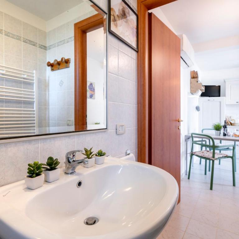 GuestHost- La Casita Apartment with pool - Appartamento con 1 Camera da Letto - 18