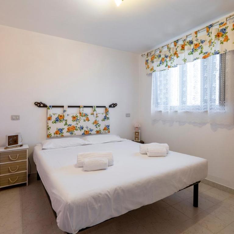 GuestHost- La Casita Apartment with pool - Appartamento con 1 Camera da Letto - 5
