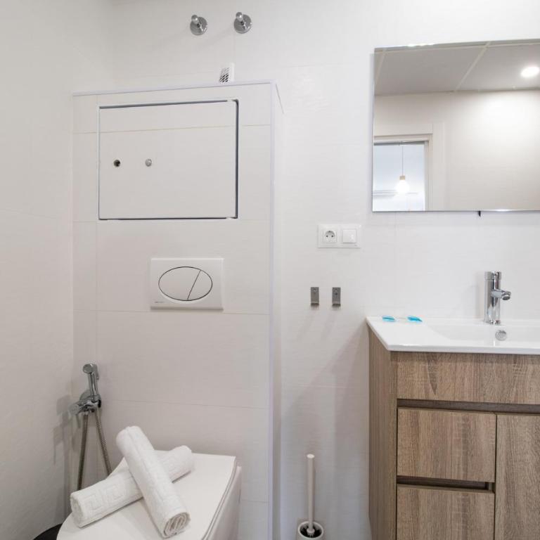 Nautical Flats by Concept - One-Bedroom Apartment - 12