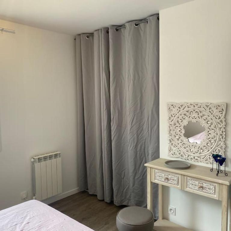 Maison mitoyenne chaleureuse avec piscine chauffée - Villa 3 Chambres - 7
