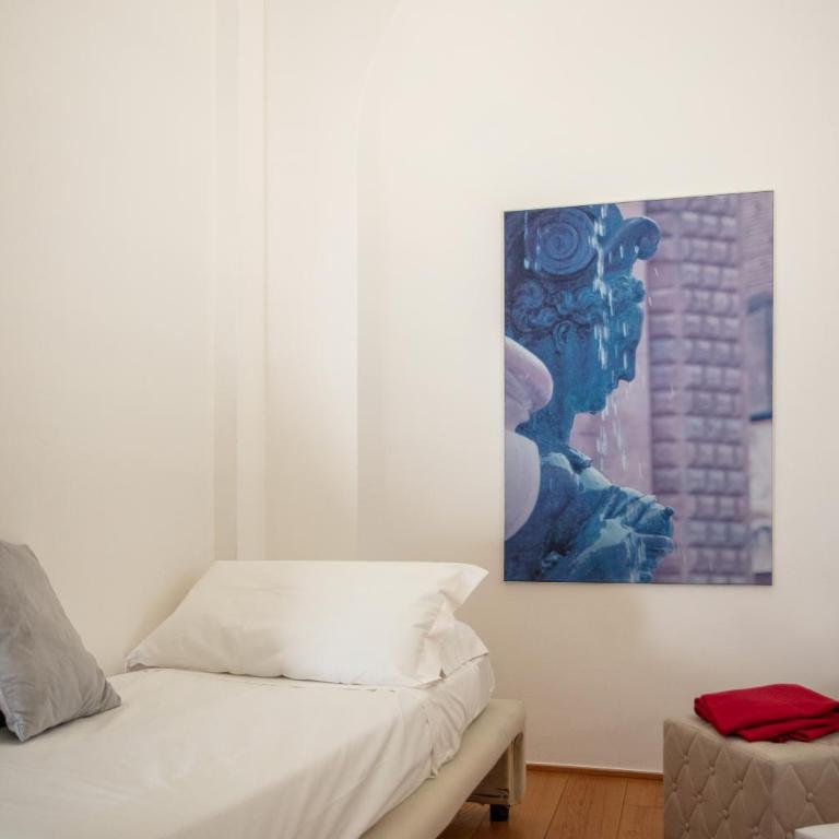 Urbanicooh Garisenda - Piazza Maggiore View - Three-Bedroom Apartment - 22