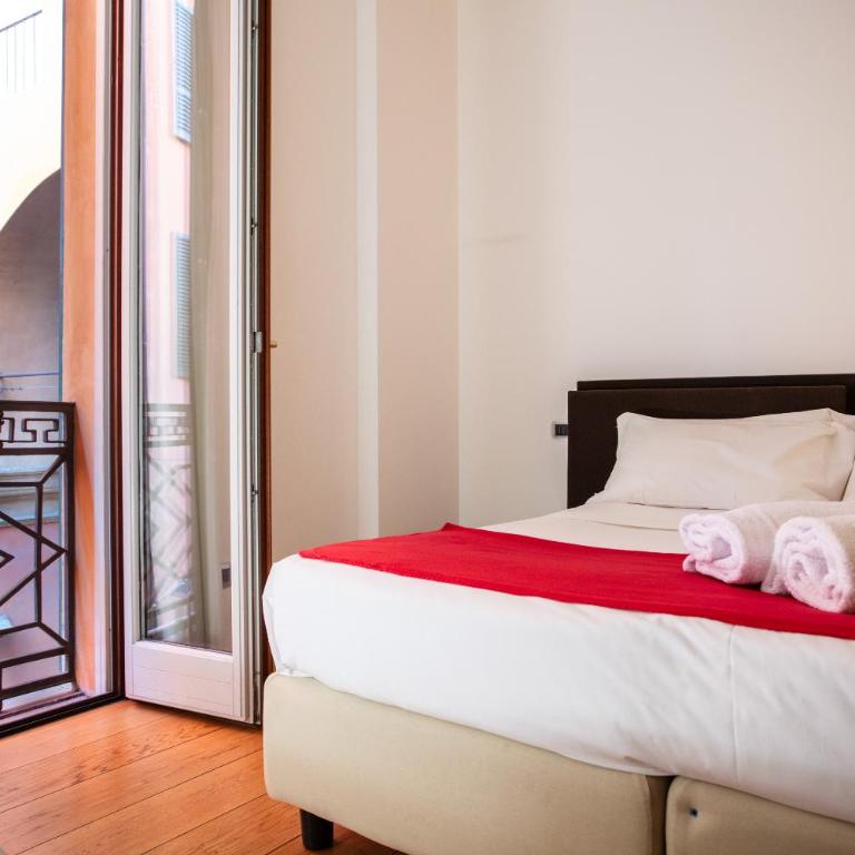 Urbanicooh Garisenda - Piazza Maggiore View - Three-Bedroom Apartment - 13