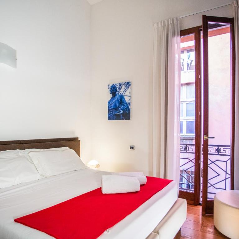 Urbanicooh Garisenda - Piazza Maggiore View - Three-Bedroom Apartment - 18