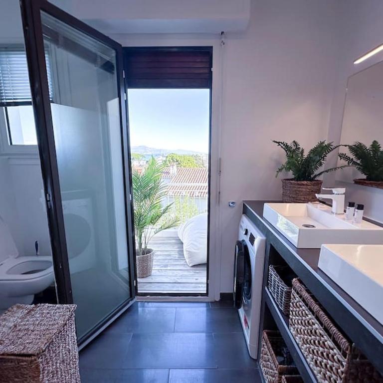 LAVERNE - Stunning Sea View T3 with South-Facing Terrace - Appartement 2 Chambres - 8