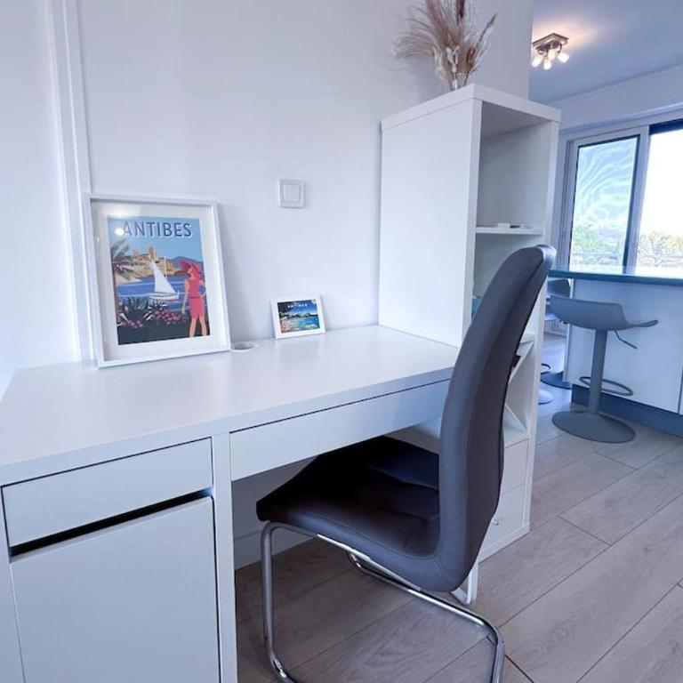 LAVERNE - Stunning Sea View T3 with South-Facing Terrace - Appartement 2 Chambres - 19