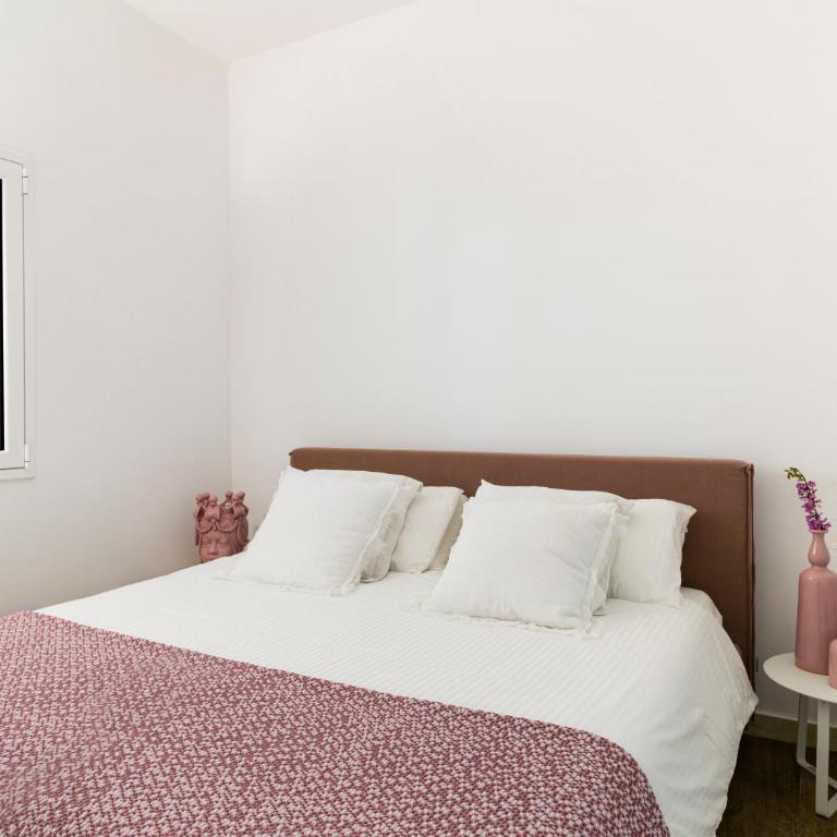 Villa San Lorenzo Beach - Three-Bedroom Villa - 8