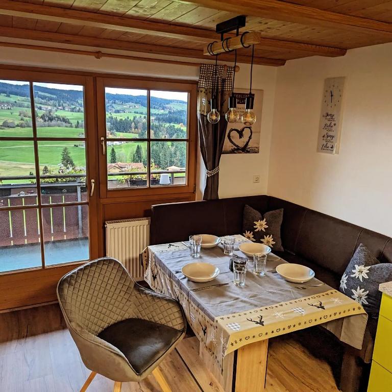 Ferienwohnung Alpenblick Dorner - VON MARTIN - Apartment mit 2 Schlafzimmern - 12