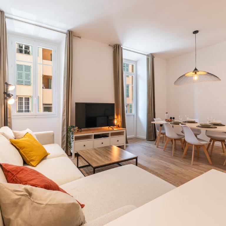 Magnifique 2P avec vue sur le port de Nice - Appartement 1 Chambre - 19