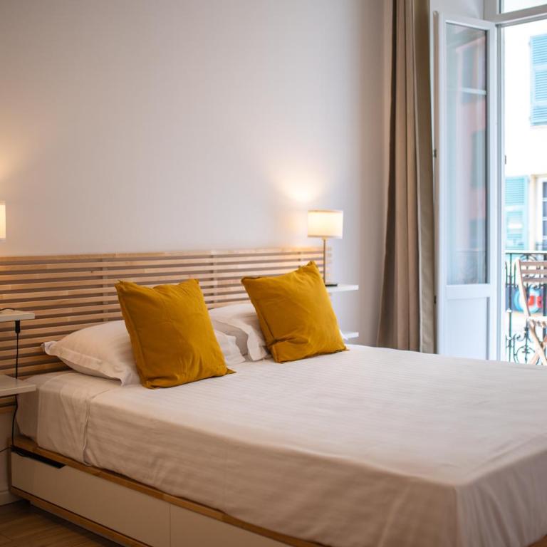 Magnifique 2P avec vue sur le port de Nice - Appartement 1 Chambre - 11