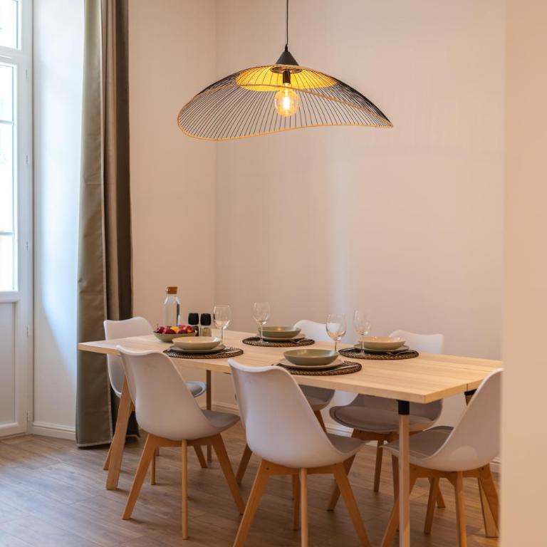 Magnifique 2P avec vue sur le port de Nice - Appartement 1 Chambre - 21